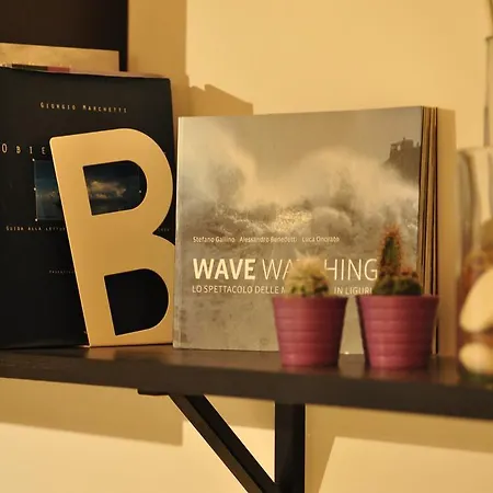 The Lighthouse * ラ・スペツィア